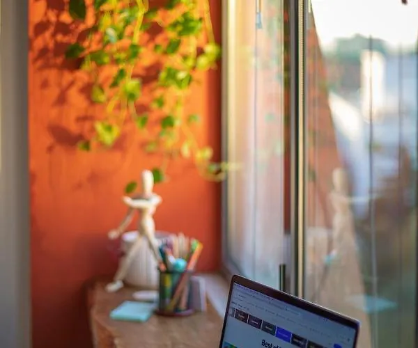 9 Kateshet Apartman *